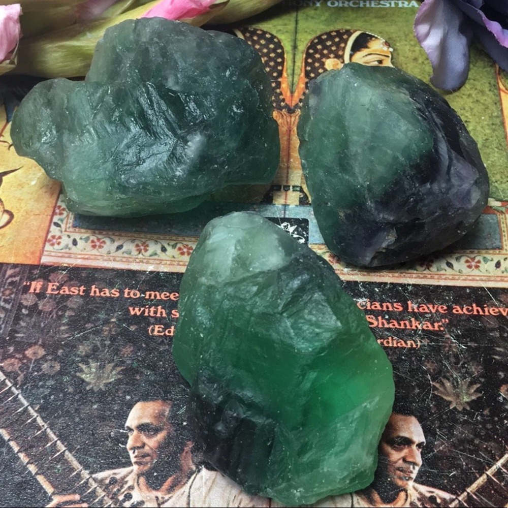 RAINBOW FLUORITE GREEN LOVE CLARITY NWOT 1LB 3PCS